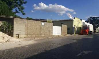 Imagem: Lote no centro de Januária-MG