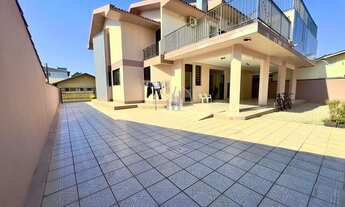 Imagem 2: Casa 6 Quartos com 1 Suíte e 374m² - Jardim Atlântico