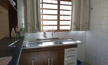 Imagem 2: Casa à venda em Bairro luxuoso