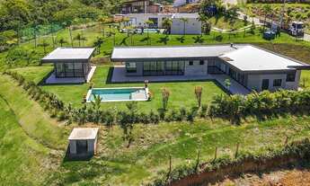 Imagem 5: Casa com 4 quartos em Secretário, Petrópolis