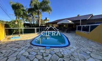 Imagem 2: Casa de Alvenaria - Venda - 04 dormitórios - 390m2 - Semi Mobiliada - Piscina - Rua Leopol