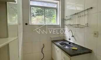 Imagem 2: Apartamento - / Residencial / Glória