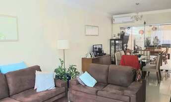 Imagem: Casa de condomínio em Rua João Preda