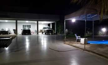 Imagem 2: Samuel Pereira oferece: Casa térrea 3 suítes Piscina Armários Moderna Cond. Entre Lagos pa