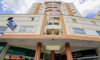 Imagem: Lindo e espaçoso apartamento, semi mobiliado