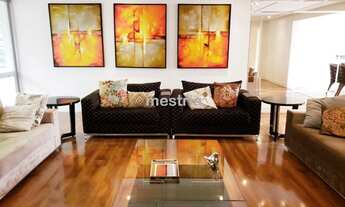 Imagem 4: Apenas para Expatriados! Reformado com piso em madeira e mobiliado!