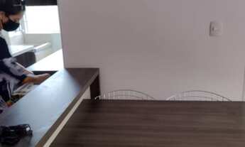 Imagem 4: Apartamento de dois dormitórios com móveis planejados pronto para morar