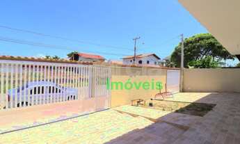 Imagem 3: Casa com piscina perto da praia