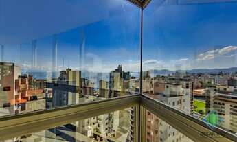 Imagem 2: Cobertura para venda com 344 metros quadrados com 3 quartos em Centro - Florianópolis - SC