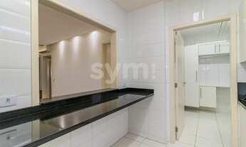 Imagem 6: CURITIBA - Apartamento Padrão - Mercês