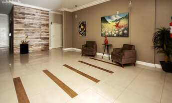 Imagem 2: Lindo e espaçoso apartamento, semi mobiliado, com ótima localização no bairro Água Verde