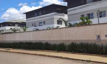 Imagem 4: Vendo ágio de um lindo apartamento térreo com quintal desocupado, próximo a escola militar