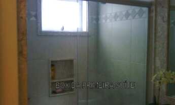 Imagem 3: Casa de condomínio para venda possui 900 metros quadrados com 5 quartos