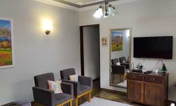 Imagem 3: Sobrado para venda tem 230 metros quadrados com 7 quartos em Centro - Nova Friburgo - RJ