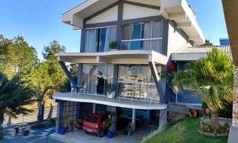 Imagem 3: Casa para Venda em Balneário Piçarras, Itacolomi, 3 dormitórios, 1 suíte, 4 banheiros, 6 v