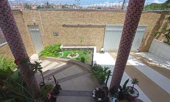 Imagem 3: Casa para venda tem 365 metros quadrados com 5 quartos em Calhau - São Luís - MA