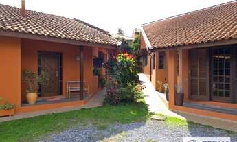 Imagem 2: Casa com 6 dormitórios à venda, 300 m² por R$ 1.779.000,01 - Santa Felicidade - Curitiba/P