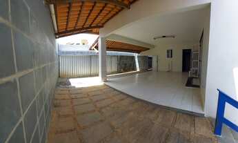 Imagem 5: Sobrado para venda com 386 metros quadrados com 3 Suites 2 quartos em Porto das Dunas - Aq