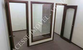 Imagem 4: Sala com 32m², reformada, em frente Estação Metrô Carioca e VLT