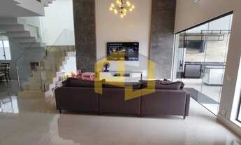 Imagem 5: Casa de condomínio para venda com 330 metros quadrados com 5 quartos