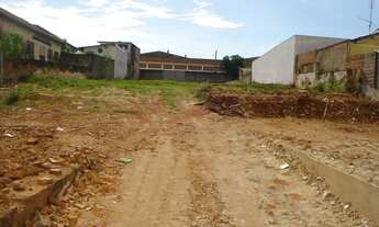 Imagem 2: Sao Carlos - Terreno Padrao - Centro