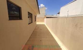 Imagem 2: Residência com 2 quartos à venda por R$ 215000.00, 70.00 m2 - JARDIM PETROPOLIS - ARAPONGA