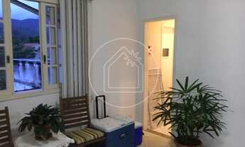 Imagem 7: Linda casa toda reformada moderna dentro de cond., bem localizada ,totalmente mobiliada, m