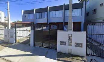 Imagem: Sobrado Geminado à venda no Vila Nova