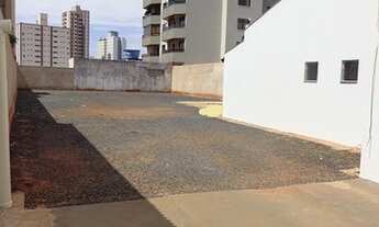 Imagem 5: Excelente área com 704m² de área total, localizado no bairro Martins