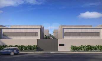 Imagem 2: Condomínio fechado com 12 casas isoladas localizado próximo à Faria Lima