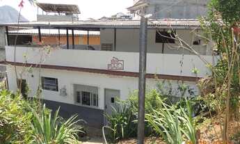 Imagem 2: Casa para venda possui 158 metros quadrados com 2 quartos em Cordoeira - Nova Friburgo - R