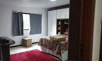 Imagem 5: Casa para venda possui 250 metros quadrados com 2 quartos em Niteroi - Atílio Vivácqua - E