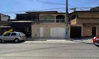 Imagem 7: CASA COM 3 QUARTOS, 3 ANDARES, 2 VAGAS NO CENTRO