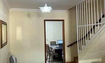 Imagem 2: Casa de condomínio sobrado para aluguel possui 160 metros quadrados com 3 quartos