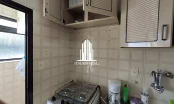 Imagem 4: Edifício Perobas - Apartamento com 1 dormitório, sacada e 1 vaga de garagem na Vila Jaba