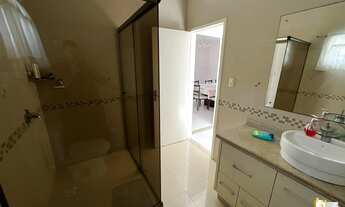 Imagem 4: Magnifica casa com 04 quartos, sendo uma suíte e com piscina à 600 m da vila germânica