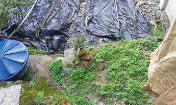 Imagem 2: Vende-se área construída + terreno