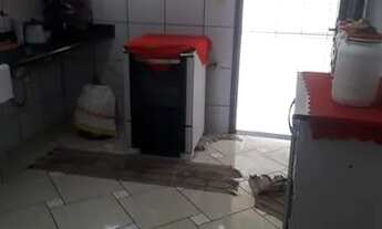 Imagem: Aluga-se casa semi-mobiliada em marilea