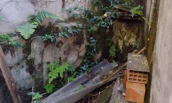 Imagem 6: Três casas Casa com 3 dormitórios