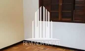 Imagem 4: Sobrado no Jardim Santa Helena com 179m². São 3 dormitórios, 2 banheiros e 3 vagas