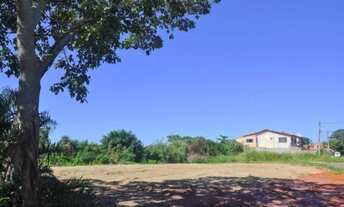 Imagem: Terrenão na Praia Jaconé Rua Asfaltada