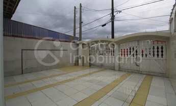 Imagem 3: CASA à venda com 2 quartos em Itanhaém, no bairro Gaivota