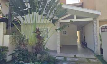 Imagem: Sobrado para aluguel com 3 quartos em Monção