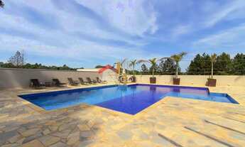 Imagem 3: Casa de condomínio em Rua Irma Schreiner Maran - Santa Cândida - Curitiba/PR