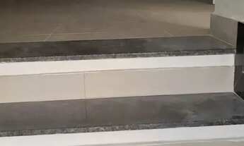 Imagem 7: PRÉDIO COMERCIAL RECÉM CONSTRUÍDO - UMARIZAL