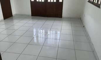 Imagem 2: 450.000,00 Não financia- Casa Esquina Bairro Japiim rua principal