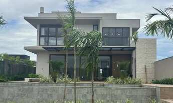 Imagem: Sobrado de Alto Padrão à Venda