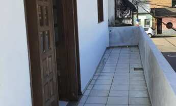 Imagem 6: 450.000,00 Não financia- Casa Esquina Bairro Japiim rua principal