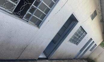 Imagem 7: Imóvel para venda possui 360 metros quadrados com 2 quartos