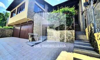 Imagem: Casa de 4 dormitórios à venda no Abraão